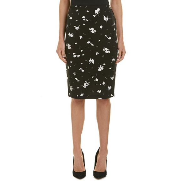 Vince Camuto Dresses & Skirts - VINCE CAMUTO Pencil Scuba Skirt